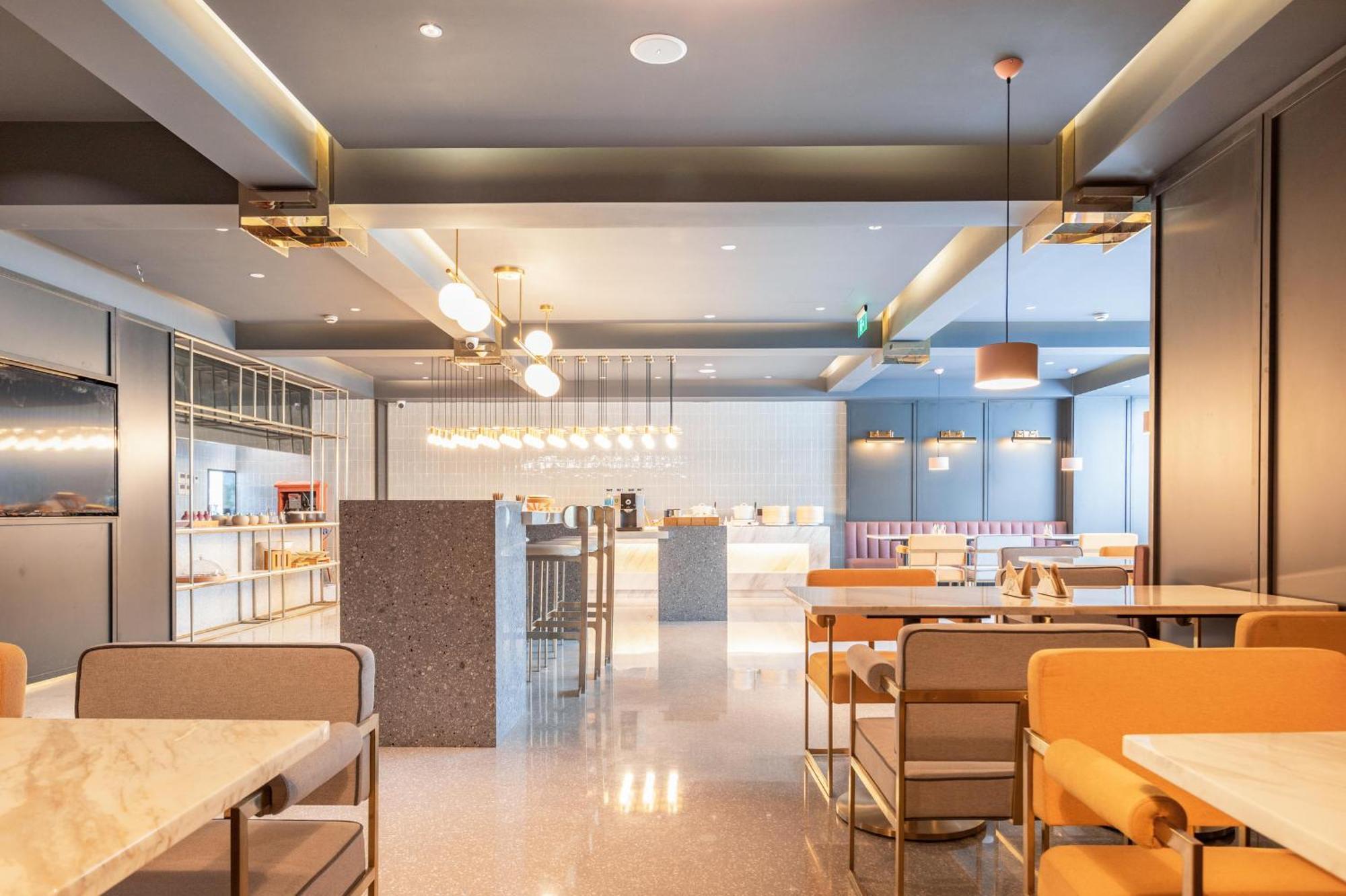 Atour Hotel Shanghai Caohejing Екстериор снимка