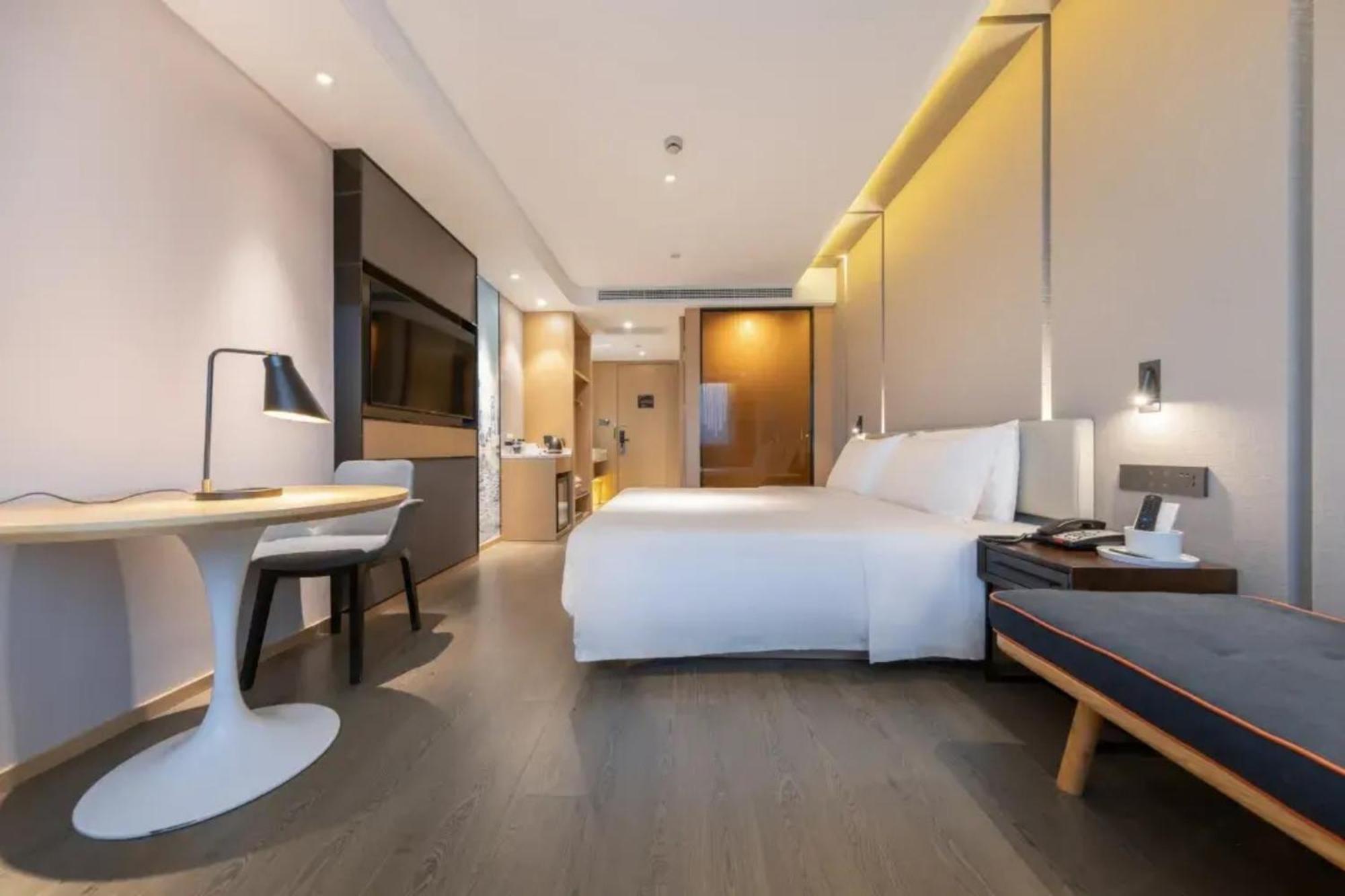 Atour Hotel Shanghai Caohejing Екстериор снимка